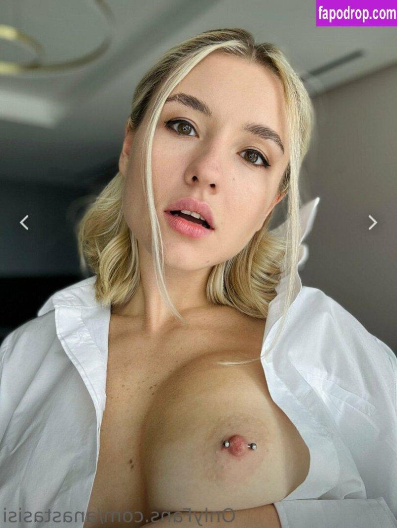 Erotic, Anasta sisi, Naked drain