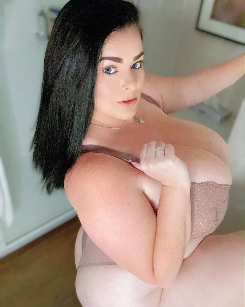 Carla James Karla, Karl James, Carla James Karla Tits