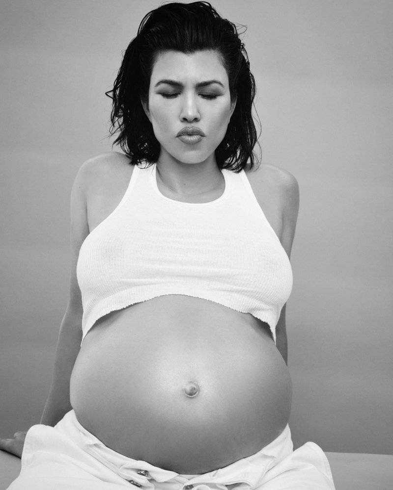Courtney Kardashian, Kourtney kardashian, Kimberly kardashian