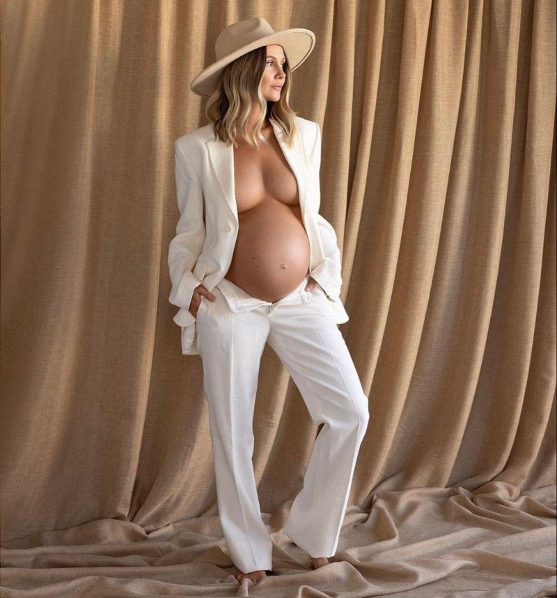 Pregnant photo shoots, Pregnancy photo sessions, Pregnant photo shoot