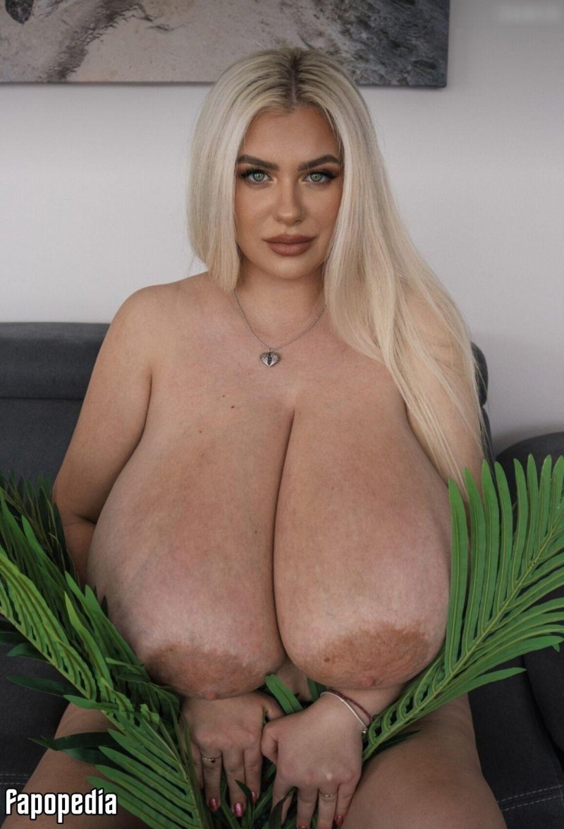 Nina Phoenix huge breasts, Tamara Dido Nina Phoenix Tits, Big Tits