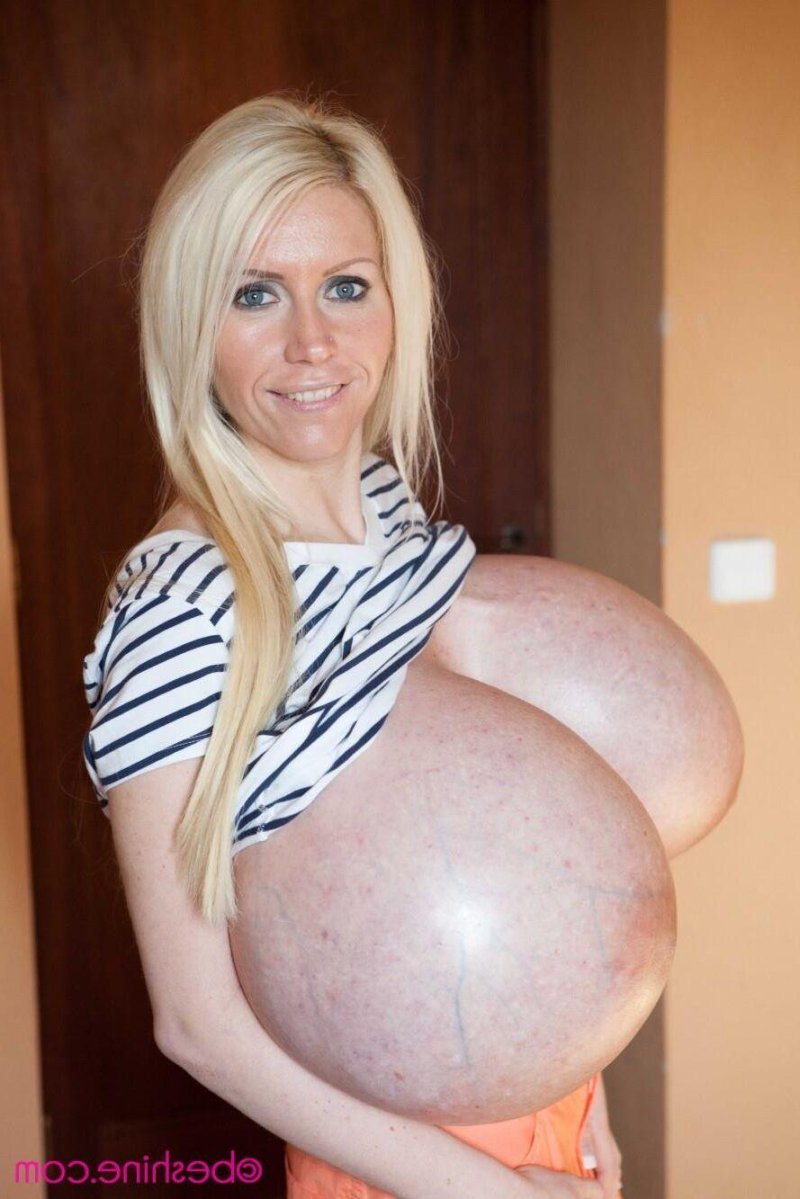 Mayra Hills German model, The largest silicone breasts in world, The largest breast