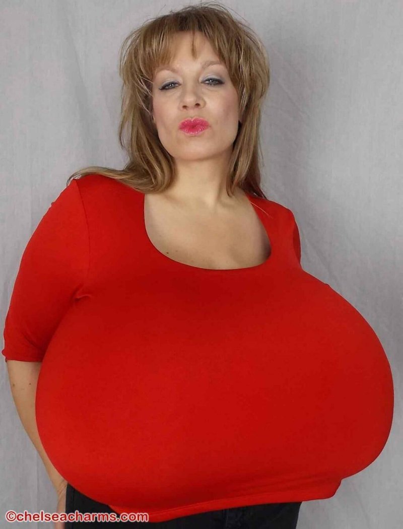 Chelsea Charms Big breasts, Chelsea Charms, The largest female breasts in world