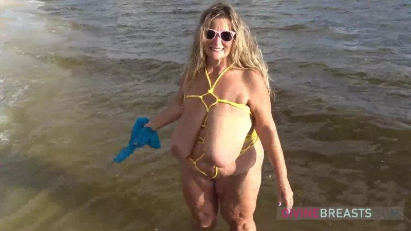 Macromastia in women on the beach, Giant boobs ABBI SecRAA, Woman with the biggest tits