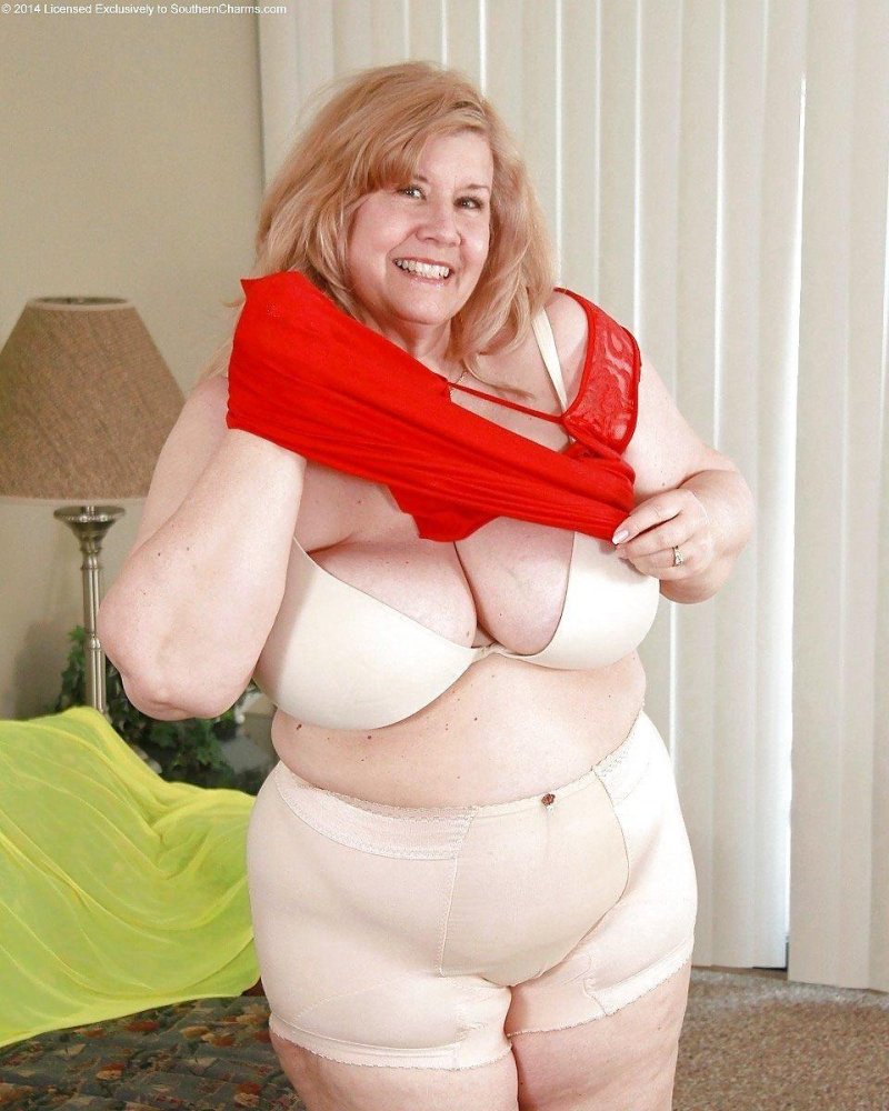 Photo gallery naked old women, Thick old women in underwear, Fat Old Women in bras