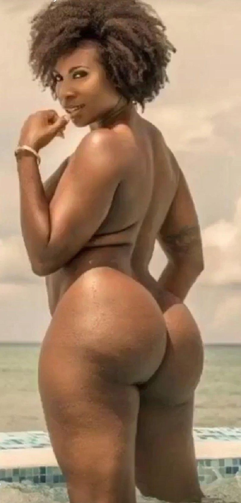 Black women with big hips, Negroaries with big priests, Negro with a big ass