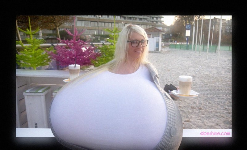 The largest silicone breasts in world, Myra Hills German model, The largest breast