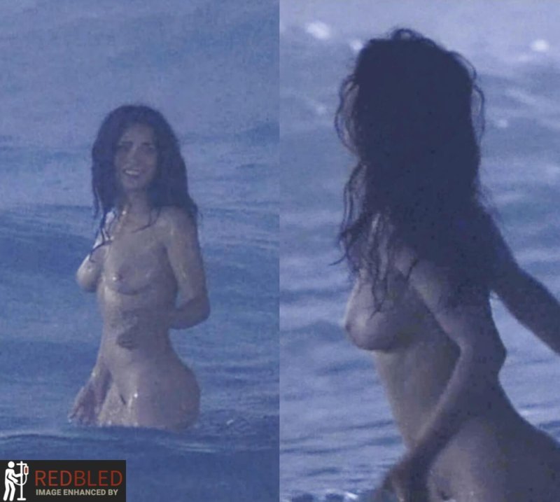 Salma Hayek in his youth naked, Salma Hayek Naked, Actress Salma Hayek Naked
