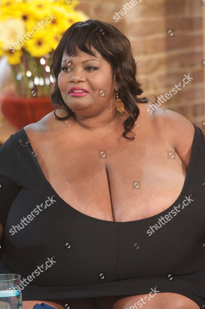 Annie Hawkinster Sters, Annie Hawkins Turner Big Gud, Annie Hawkins Turner Breast