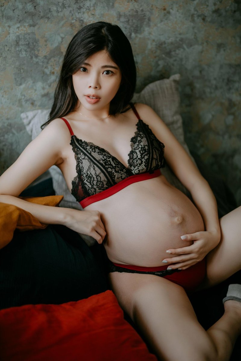 Naked pregnant girls, Korean, Pregnant Koreanka