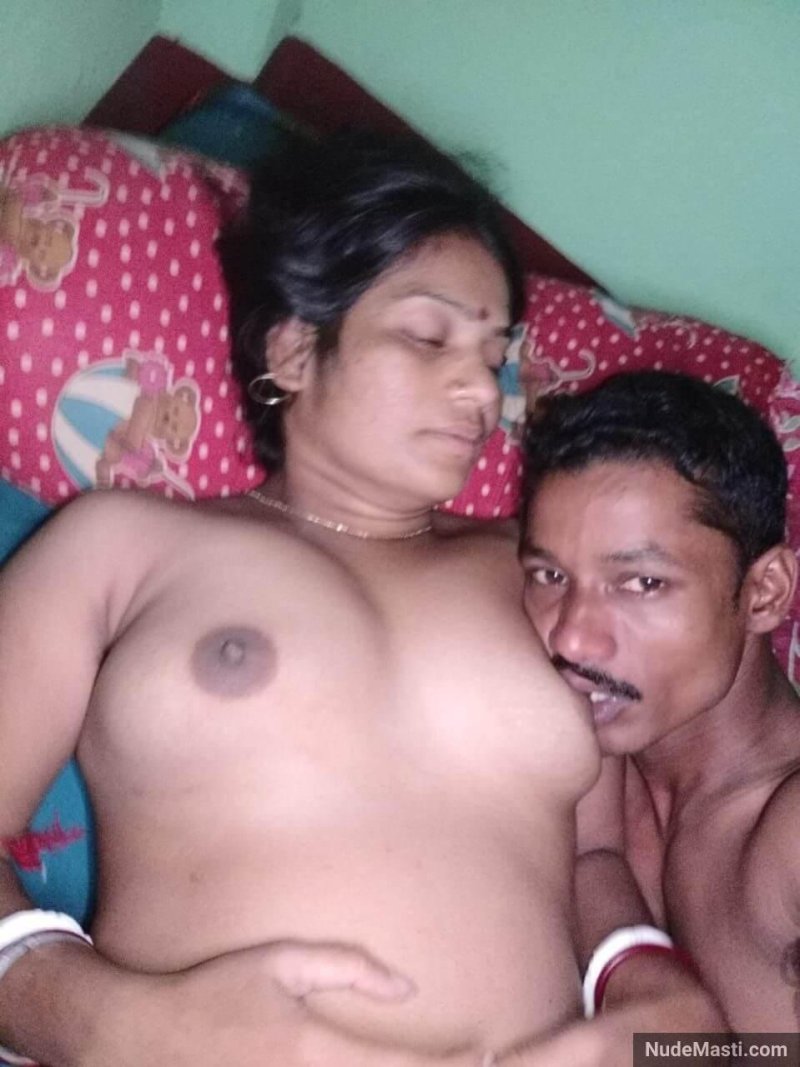 Porn, Village bhabhi, Xxx