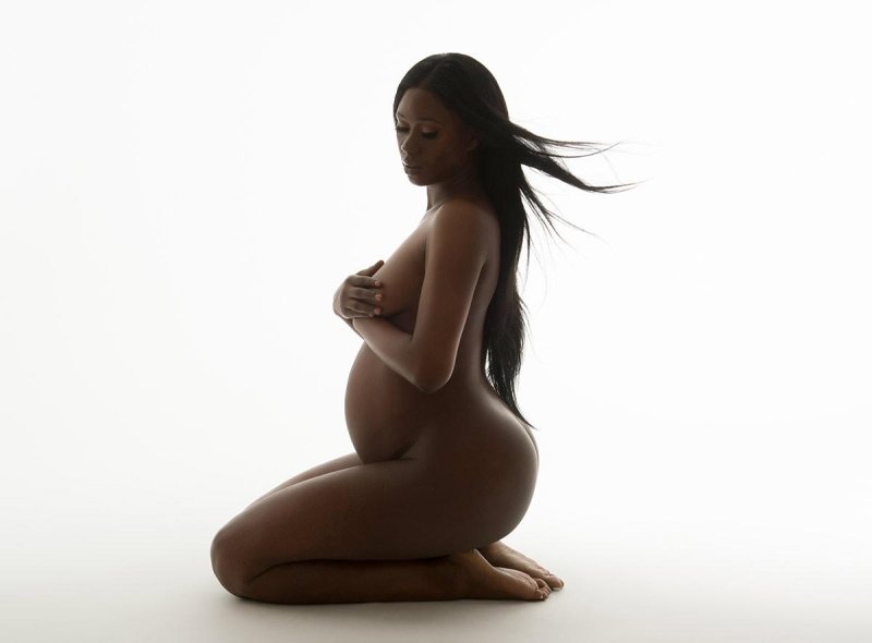 Beautiful naked pregnant women, Pregnant erotica, Pregnant photo session nude