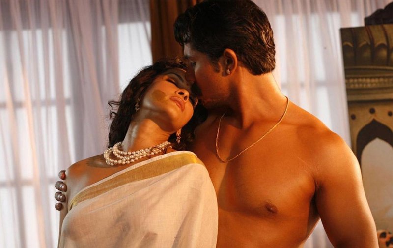 Erotic moments in Indian films, Rang rasiya nandana, Indian films
