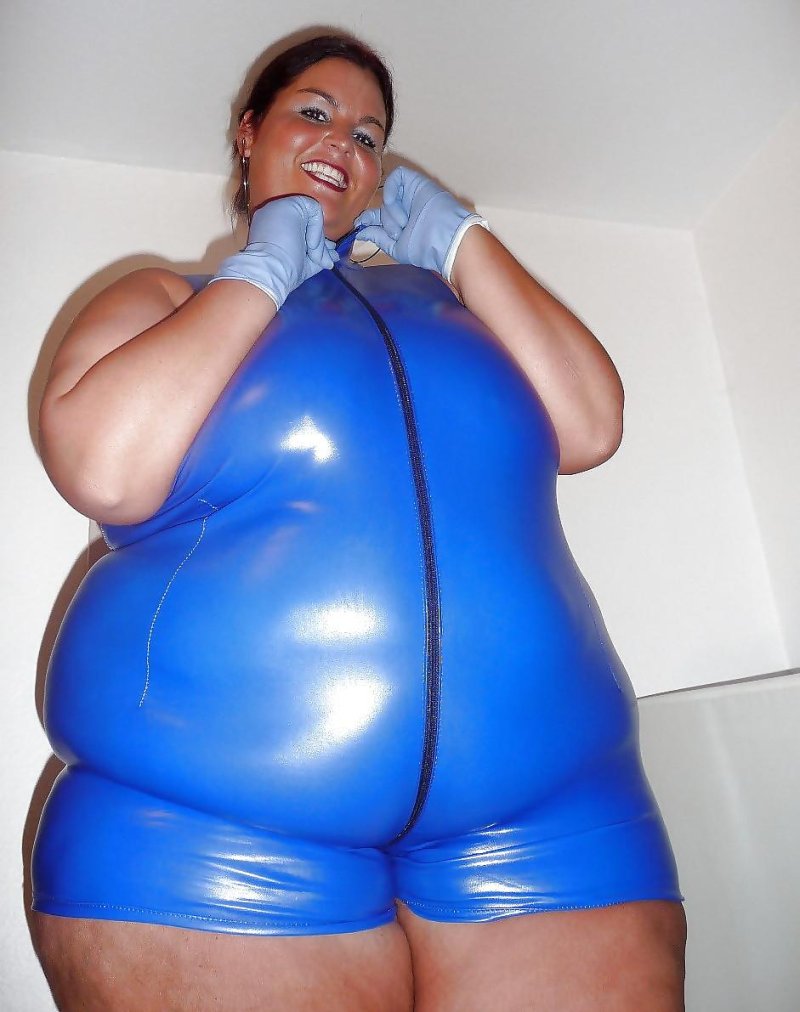Fat woman in latex, Black American BBWSSBBW, Latex