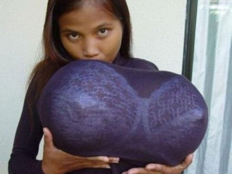 The largest breasts in world, Woman with the largest breasts in world, Girl with the biggest tits