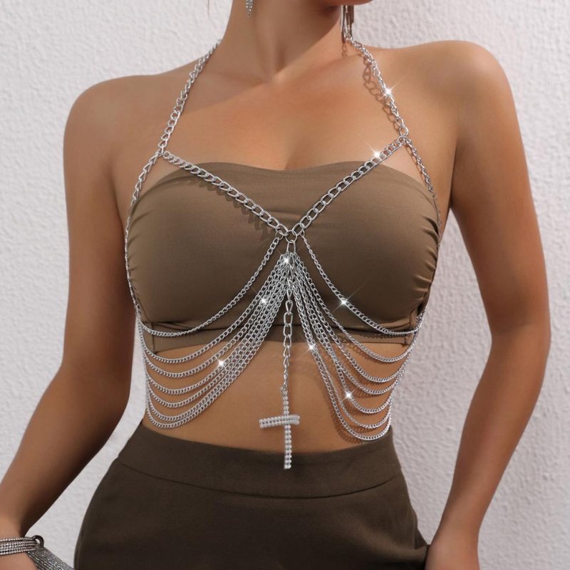 A chain on the chest, Body chains, A chain at the waist