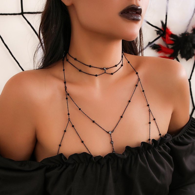 Body chain, A chain on the chest, Female necklace