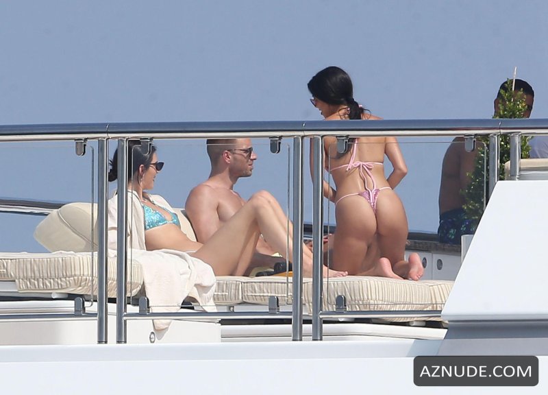 Kourtney kardashian drain, Courtney Kardashian, Courtney Kardashian naked