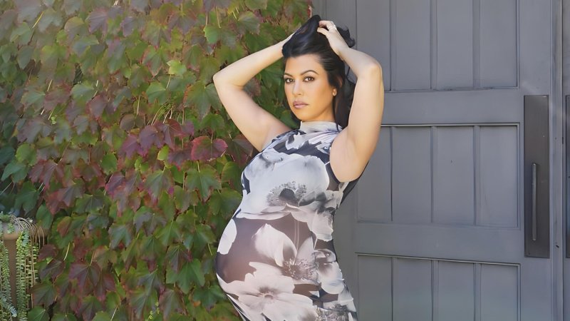 Pregnant Courtney Kardashian, Kourtney kardashian, Courtney Kardashian