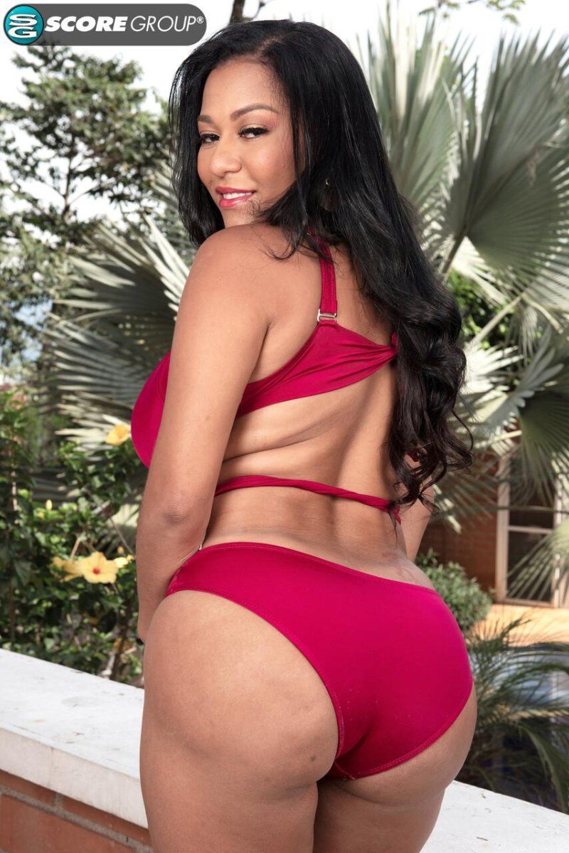 Shanie gaviria, Shane Gaviria Big Tits, Violet myers