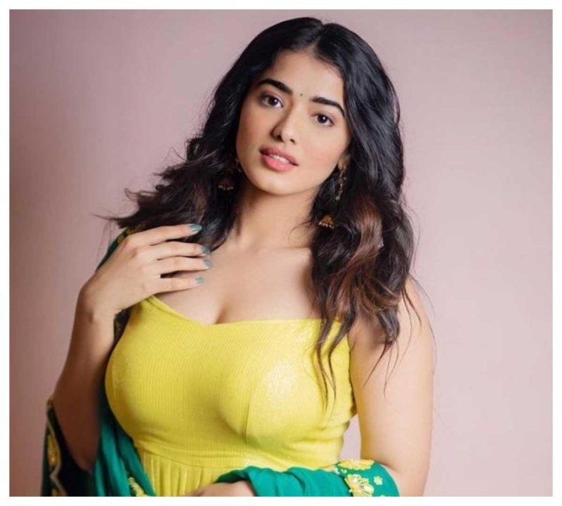Ketika sharma, Rashmika mandanna, Ketika sharma hot