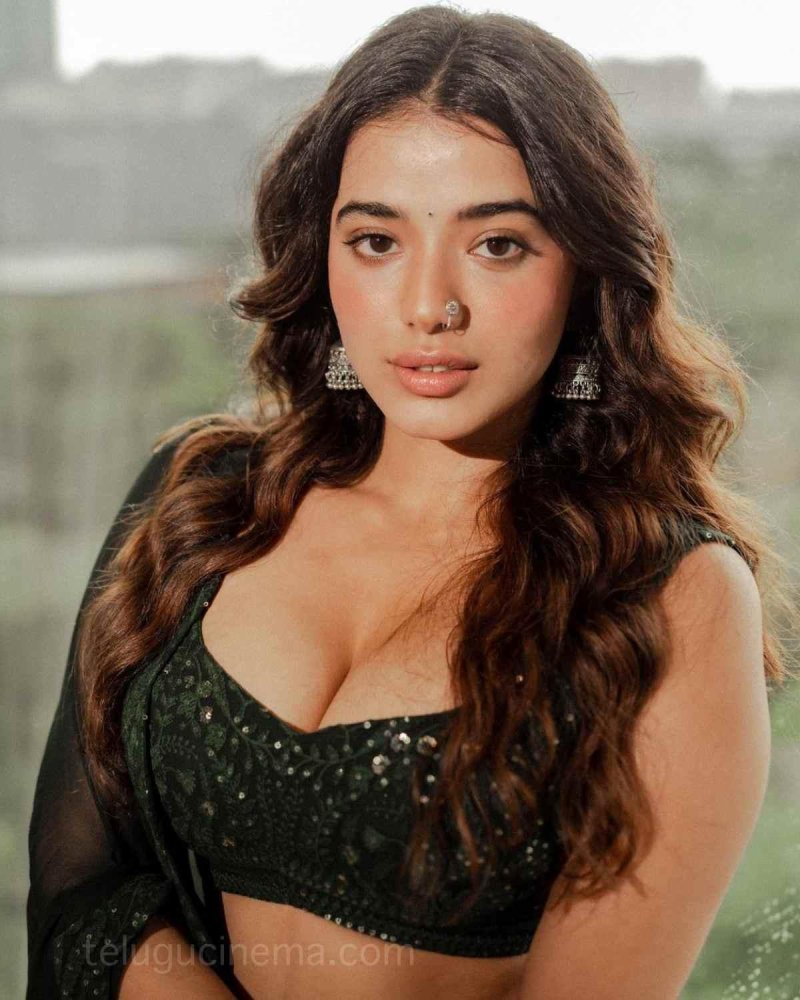 Katika Charm, Ketika sharma, Janhvi kapoor