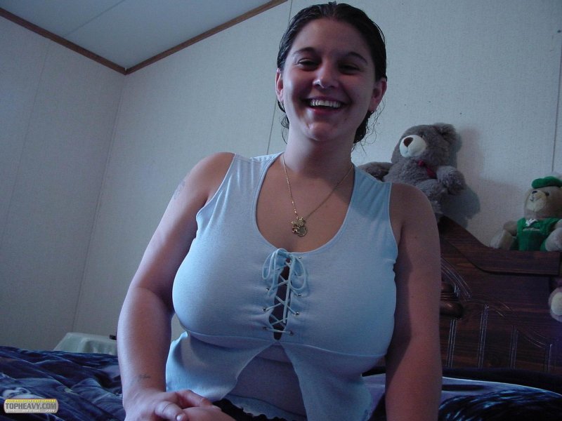 Topheavy lucy, Topheavy vittoria, Fat busty women