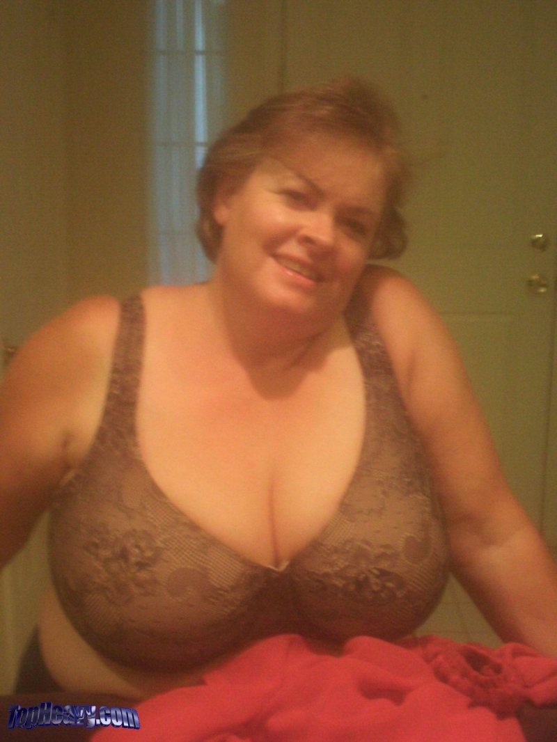 Big boobs amateur grandmother, Large busty grandmothers, Topheavy Russian