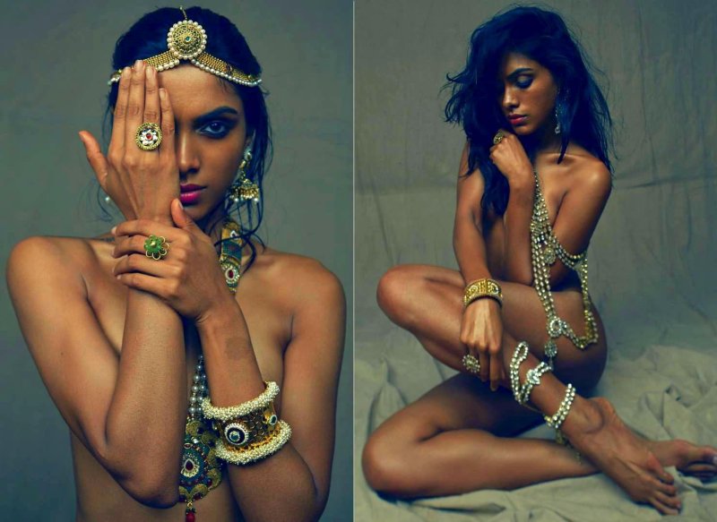 Naked Indian women in jewelry, Naked Indian girl, Indian girls in the style of nude