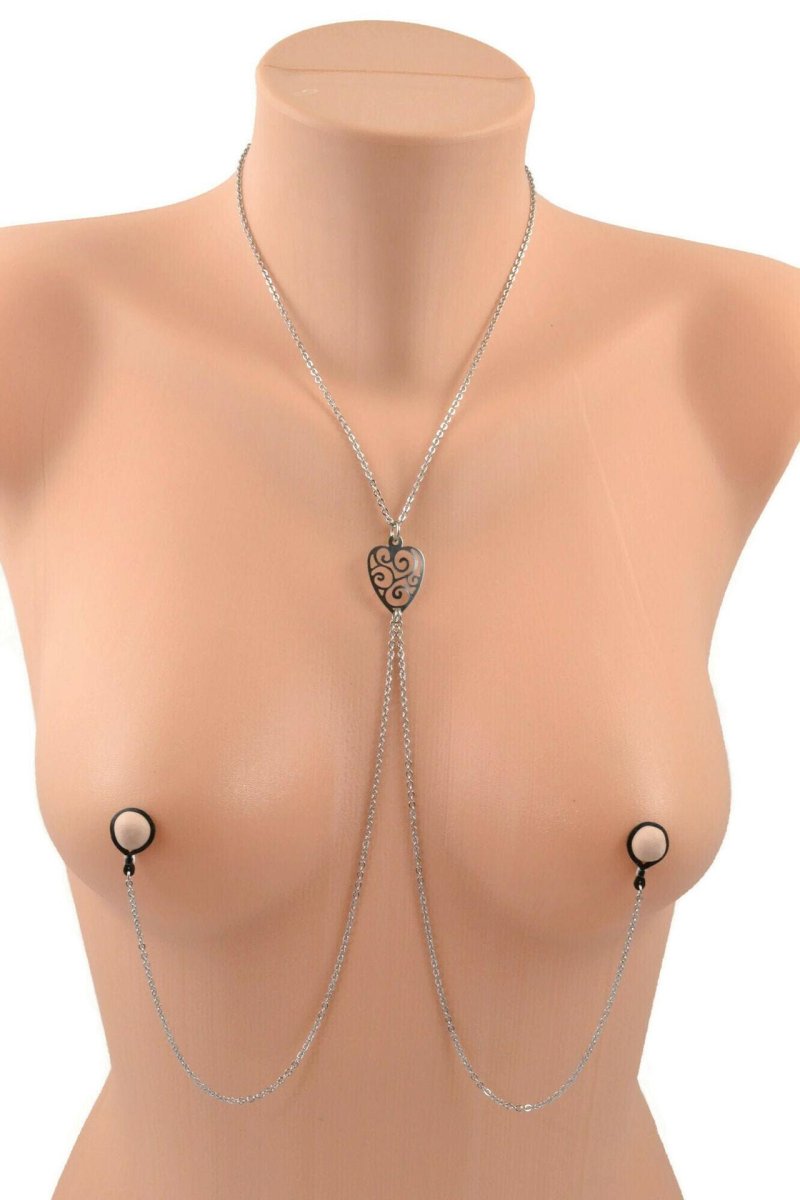 Jewelry for nipples, A chain on the nipples, Nipple chain