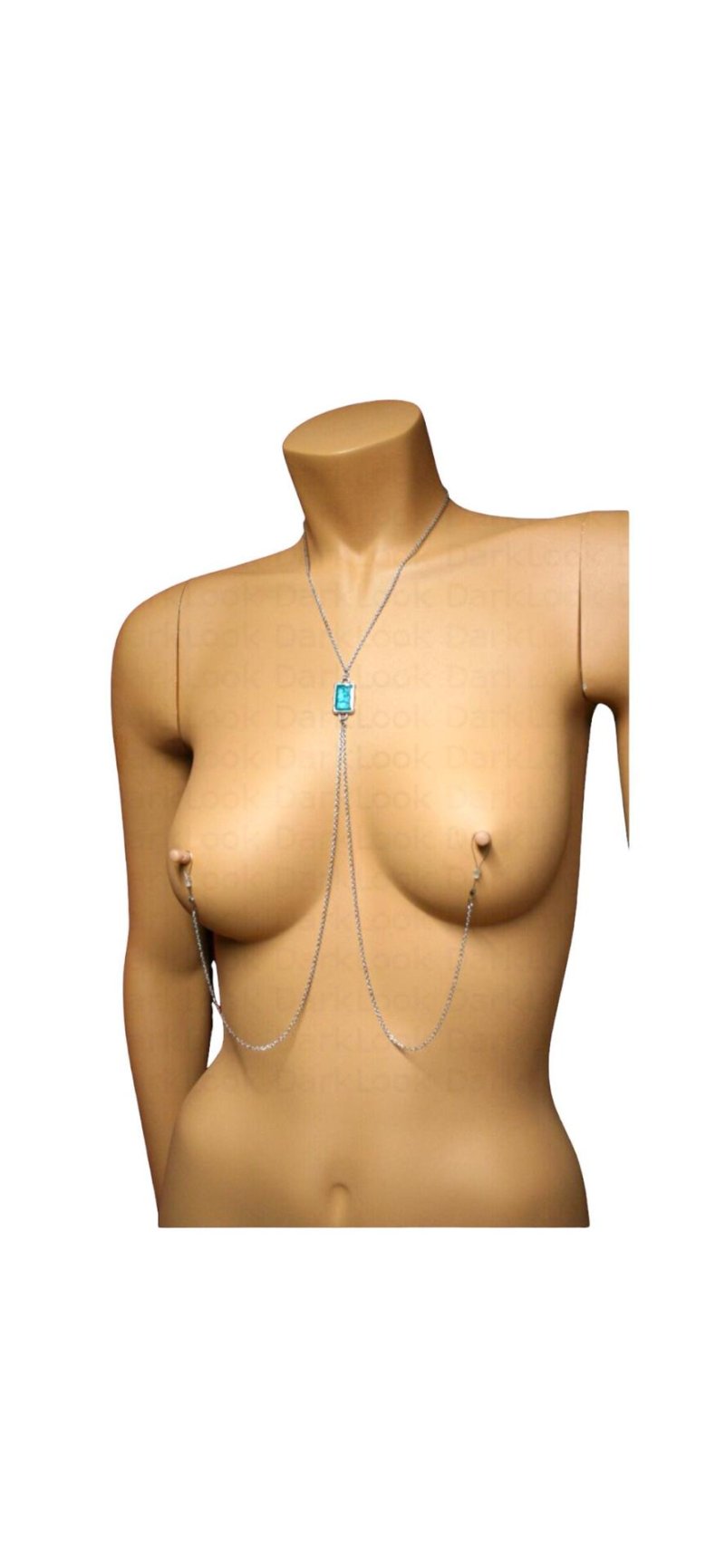 A chain on the nipples, Nipple chain, Body chain