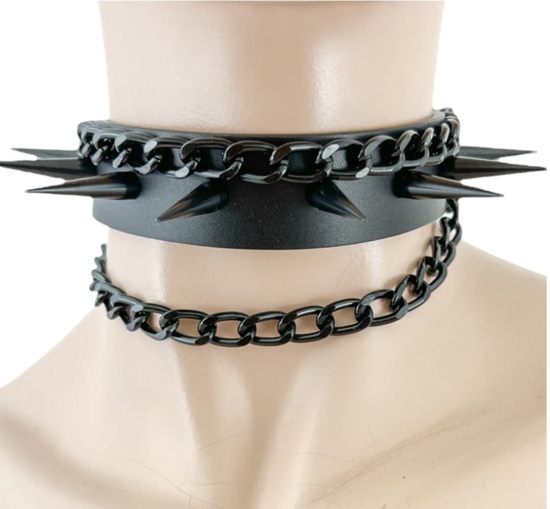 Choker with spikes, A collar with spikes, Leather chocker with spikes