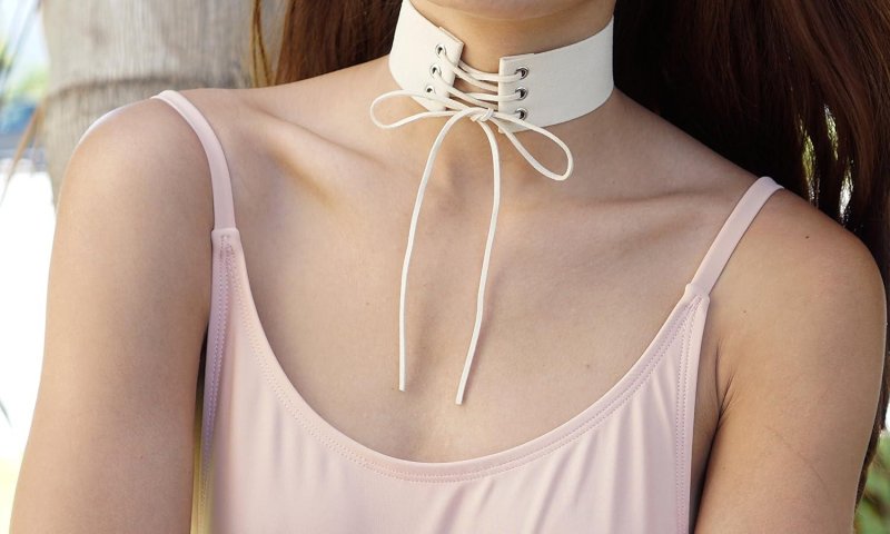 Choker around the neck, Chocker, Choker Necklace