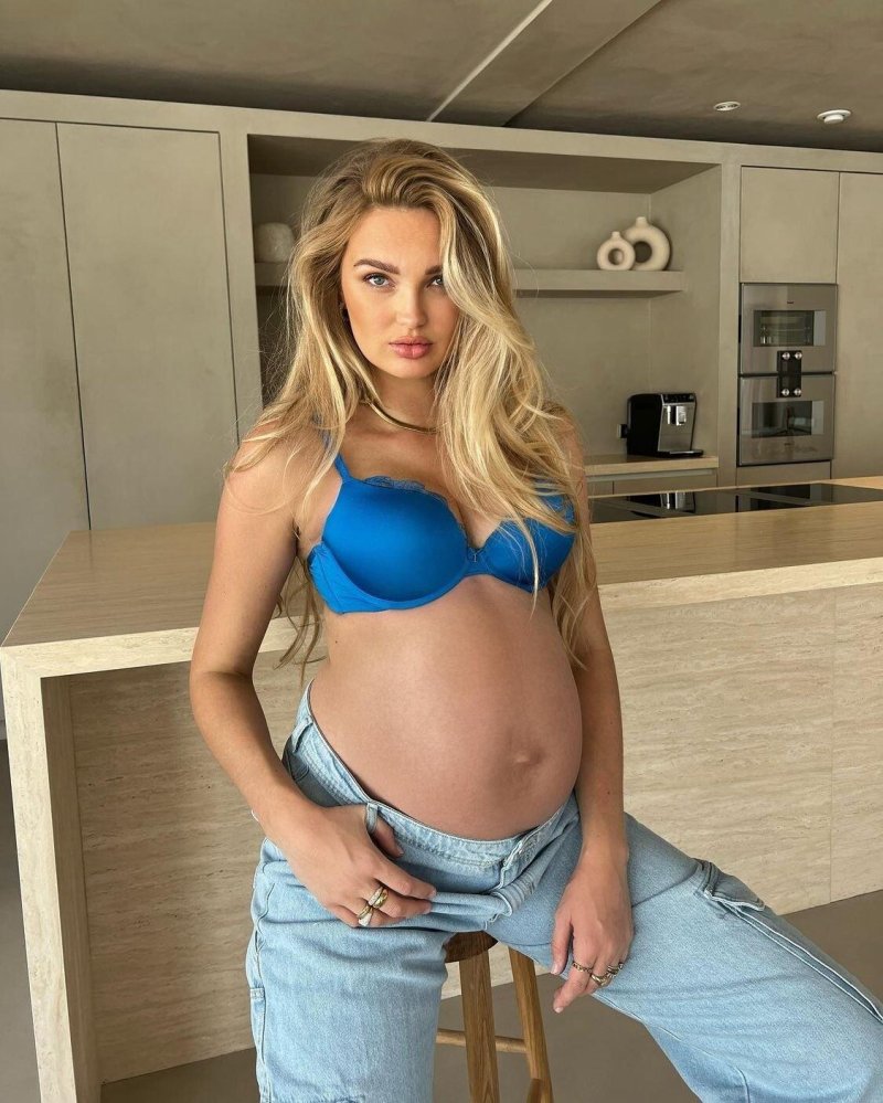Beautiful pregnant girl, Fashion for pregnant women, Bruna Rangel Lima Pregnant