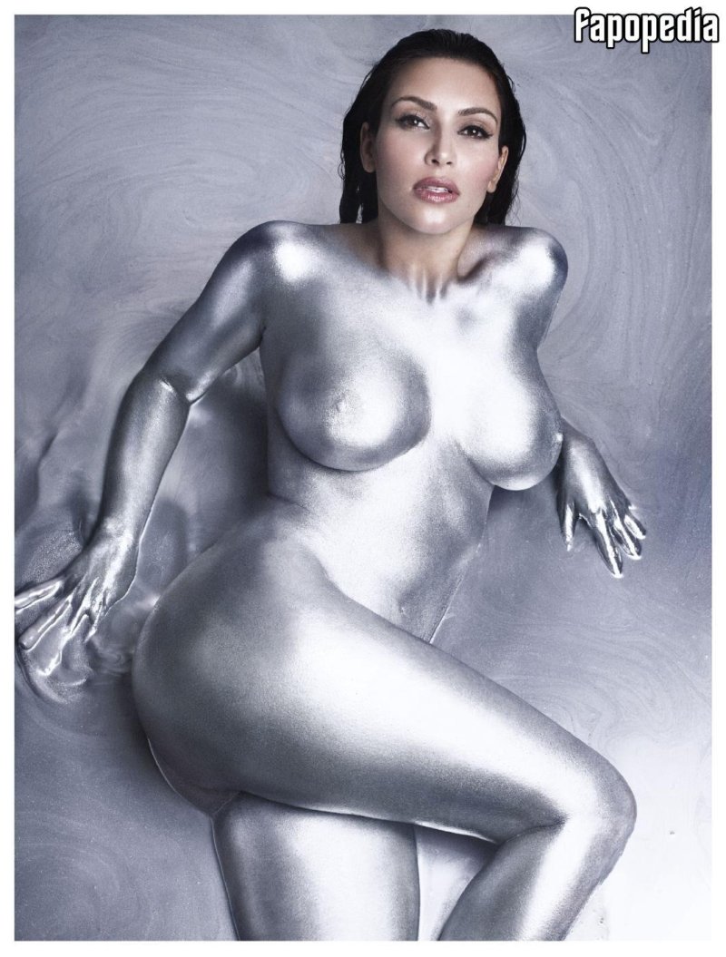 Kim Kardashyan Kardashian Naked, Scandalous photo shoot Kim Kardashian, Kim Kardashian naked in oil