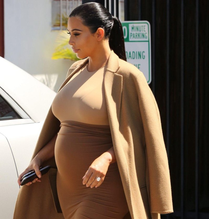 Pregnant Kim Kardashyan, Kim Kardashian pregnant, Kim Kardashian is pregnant