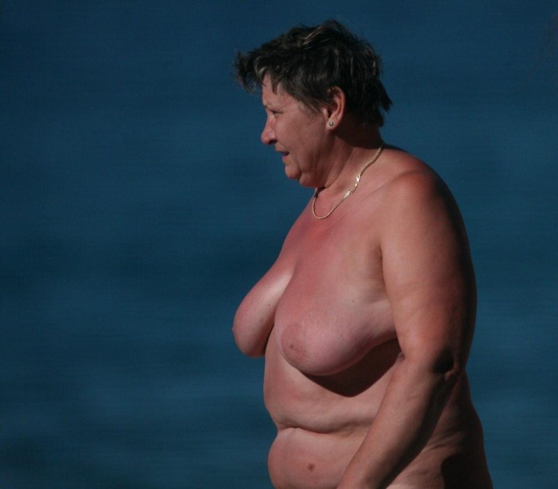 Bbw on the beach, Fat women on the beach, Fat Grenny Matur Beach Naked