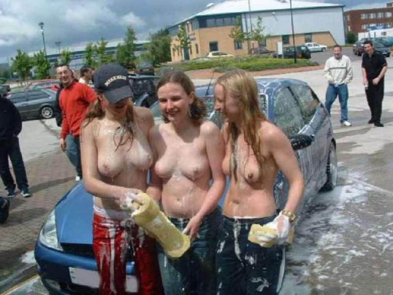 Funny naked girls, Funny naked chicks, Jokes with naked girls