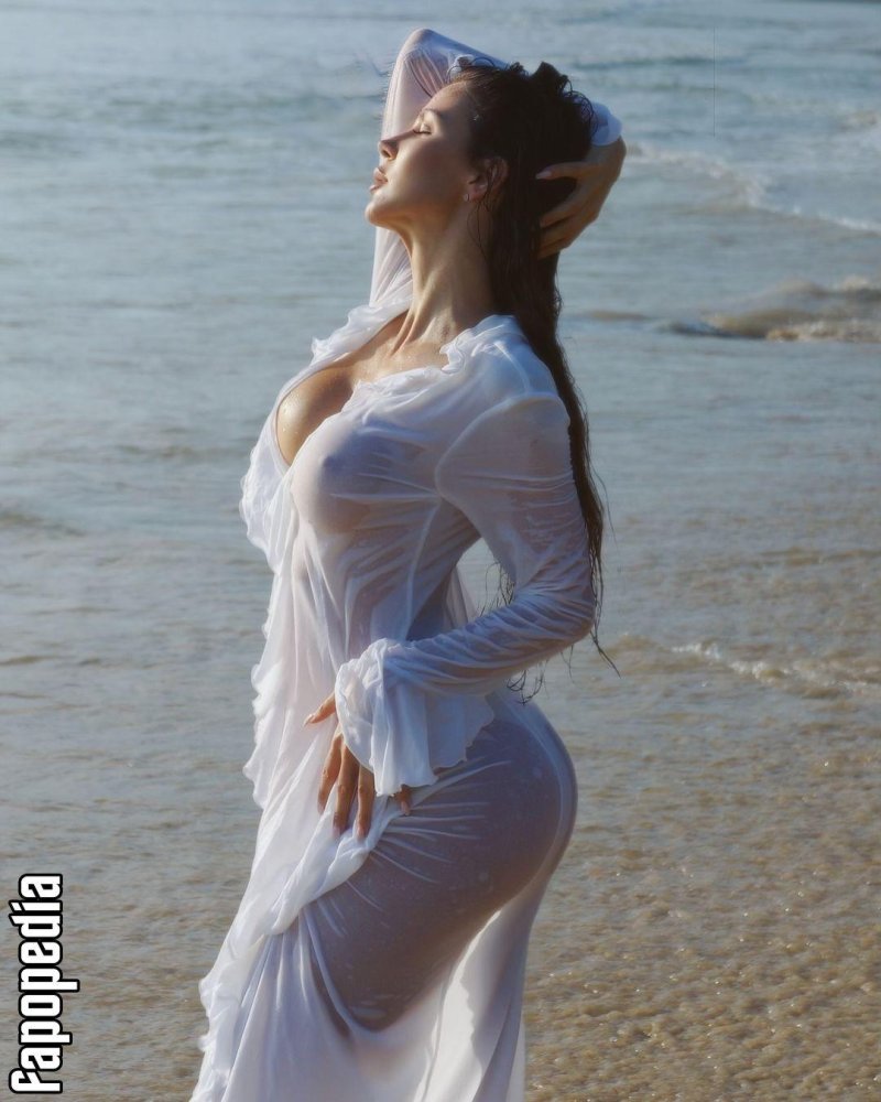 Erotic, Erotic girls, Beautiful girls in transparent